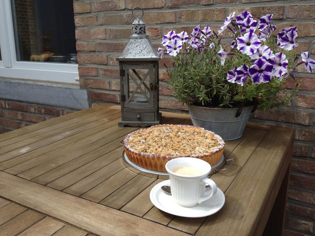 Bed & Breakfast Huize Mesch Eijsden Exterior foto